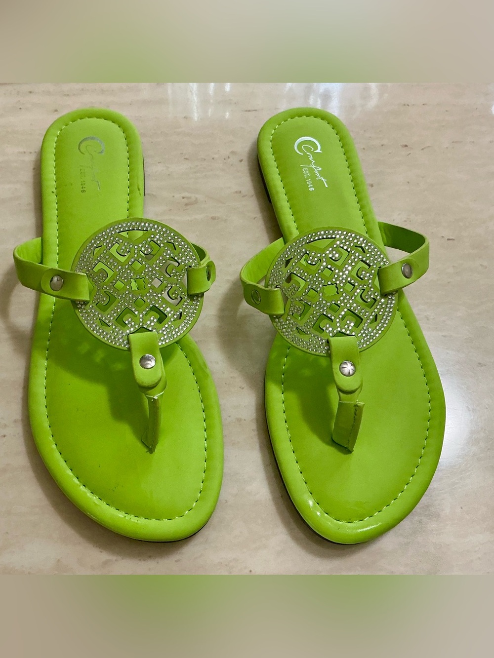 Sparkly Neon Lime Green Embellished Thong Sandals size 10